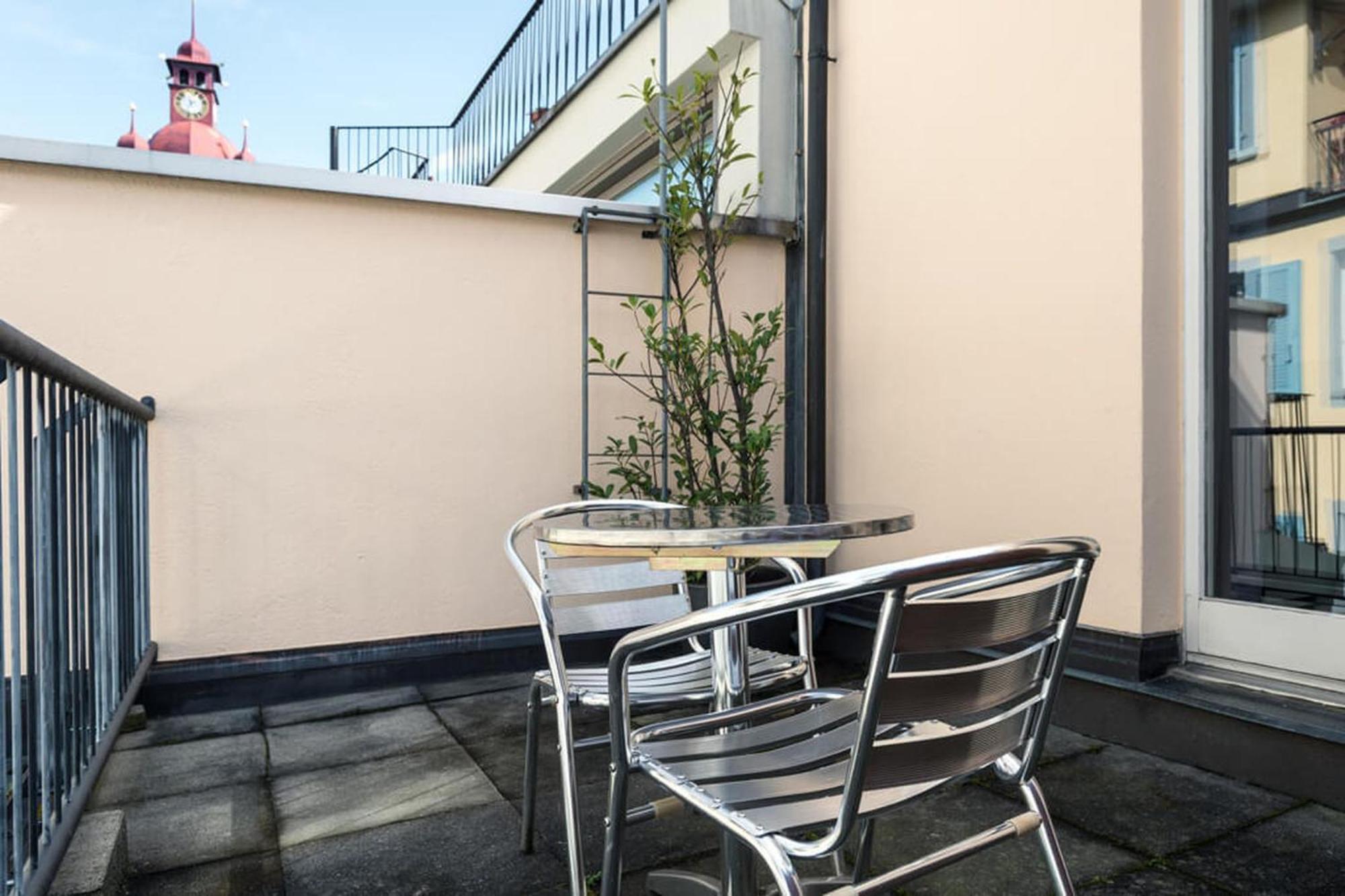 Hitrental Old Town Apartments Lucerna Esterno foto