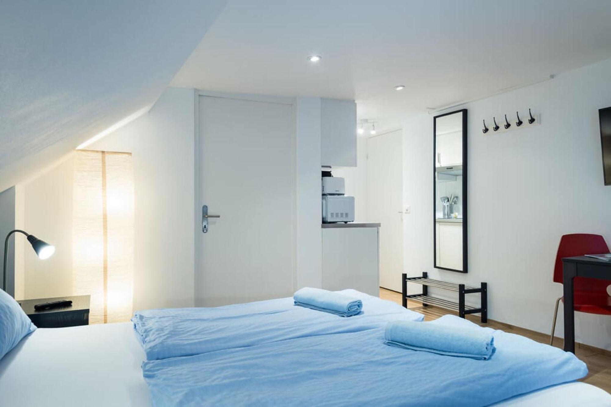 Hitrental Old Town Apartments Lucerna Esterno foto