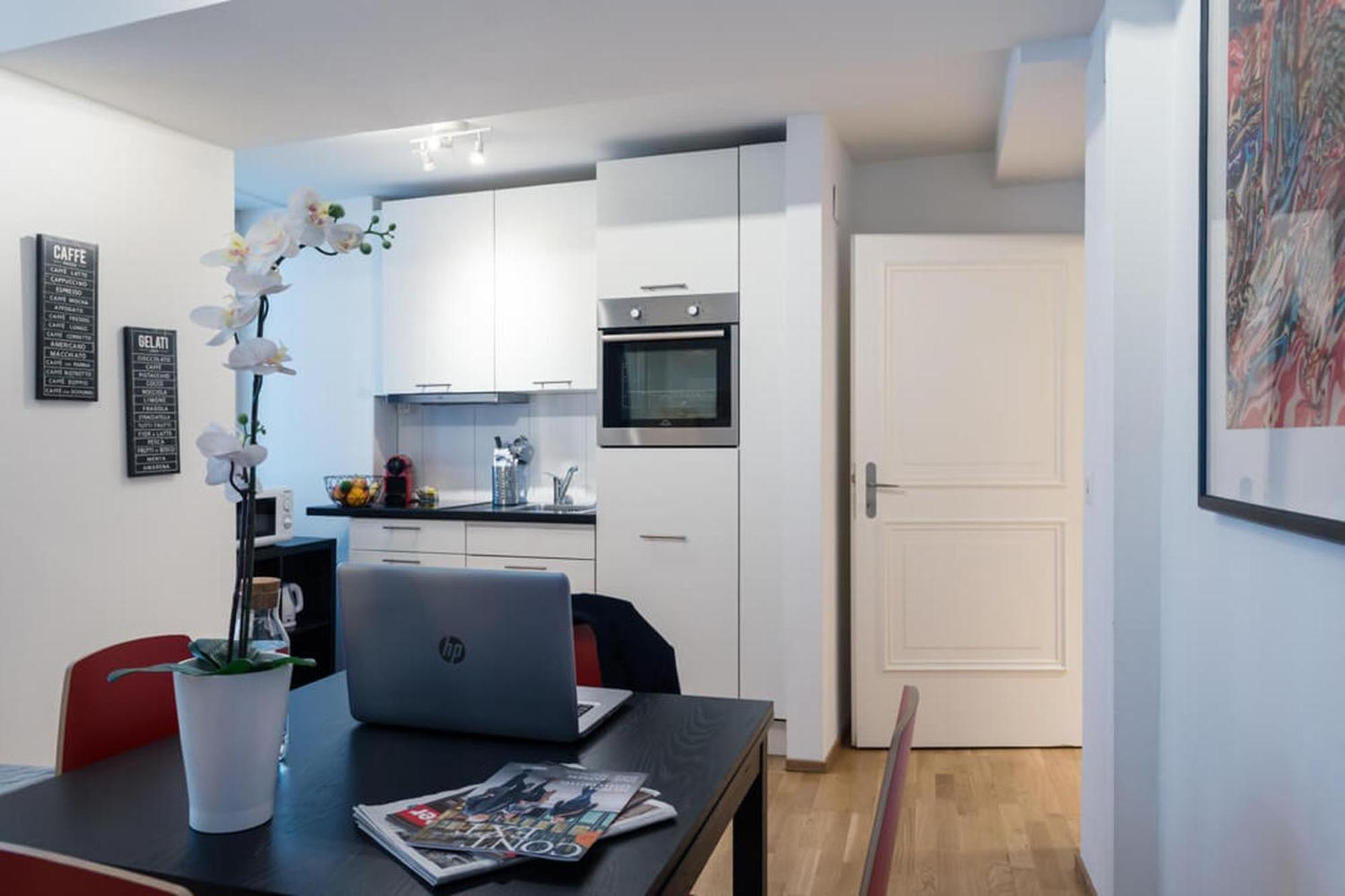 Hitrental Old Town Apartments Lucerna Esterno foto