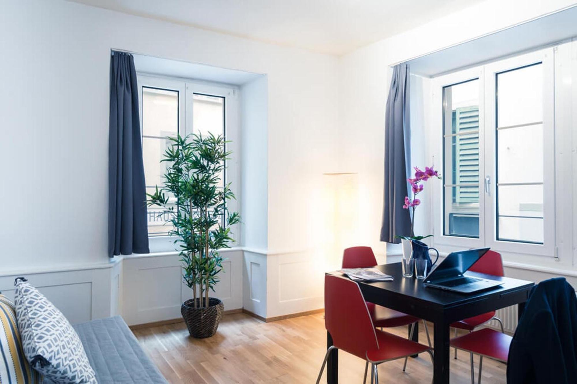 Hitrental Old Town Apartments Lucerna Esterno foto